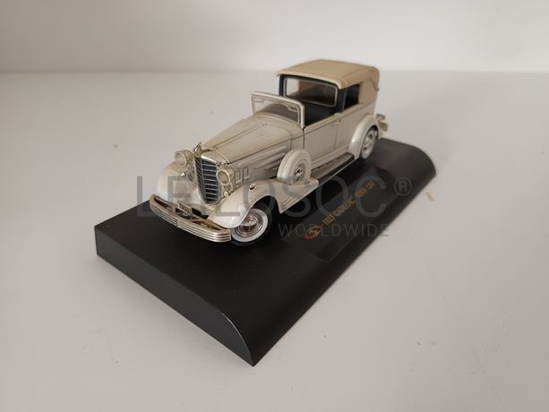 Miniatura Veículo Escala 1:43