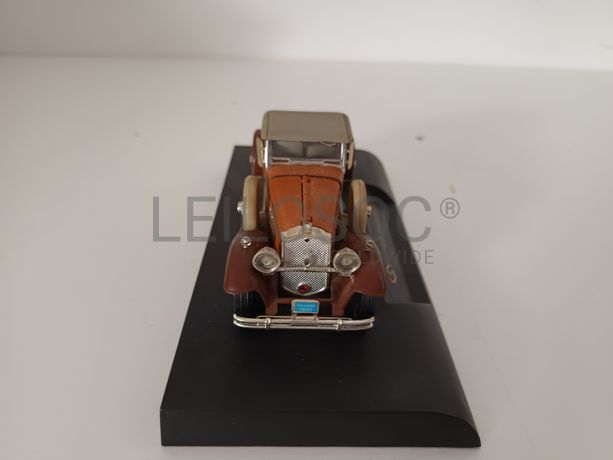 Miniatura Veículo Escala 1:43