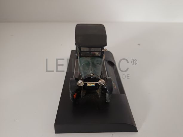 Miniatura Veículo Escala 1:43