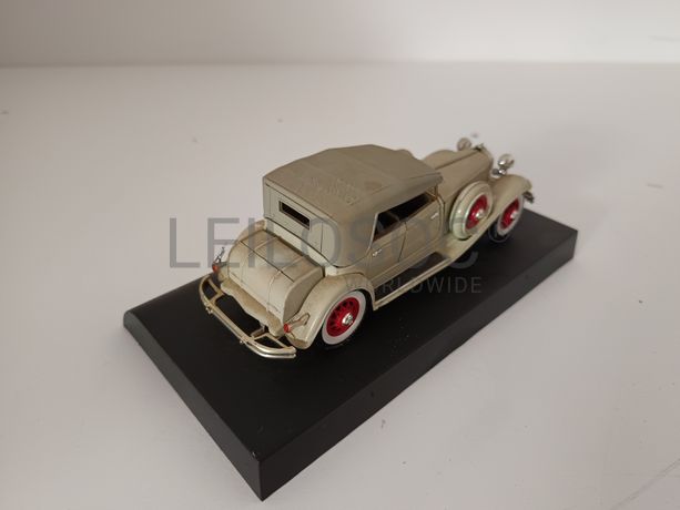 Miniatura Veículo Escala 1:43