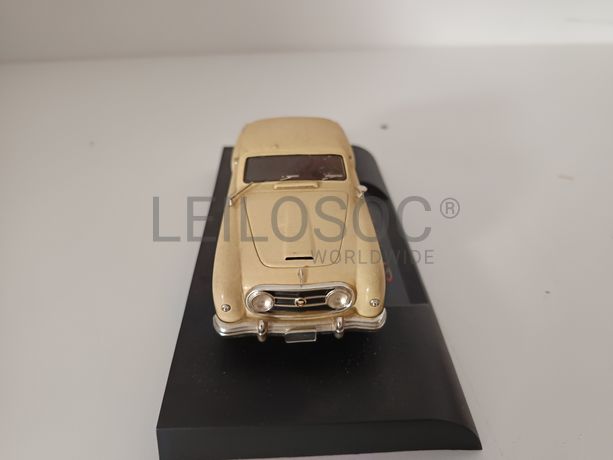 Miniatura Veículo Escala 1:43