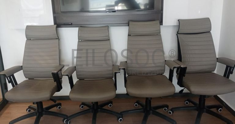 Cadeiras giratórias