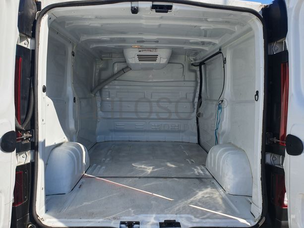 Renault Trafic · Ano 2022