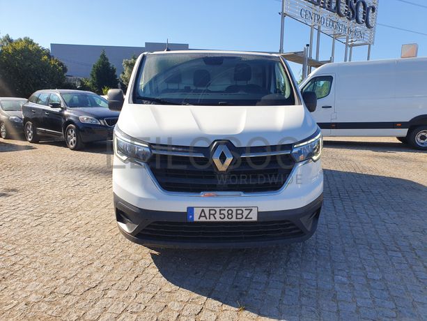 Renault Trafic · Ano 2022