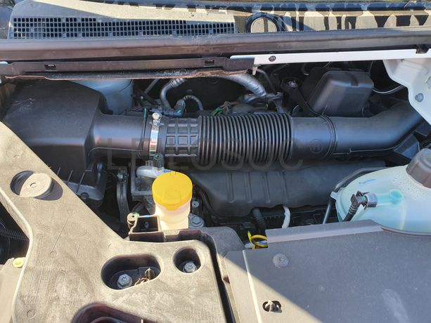 Renault Trafic · Ano 2022