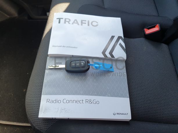 Renault Trafic · Ano 2022
