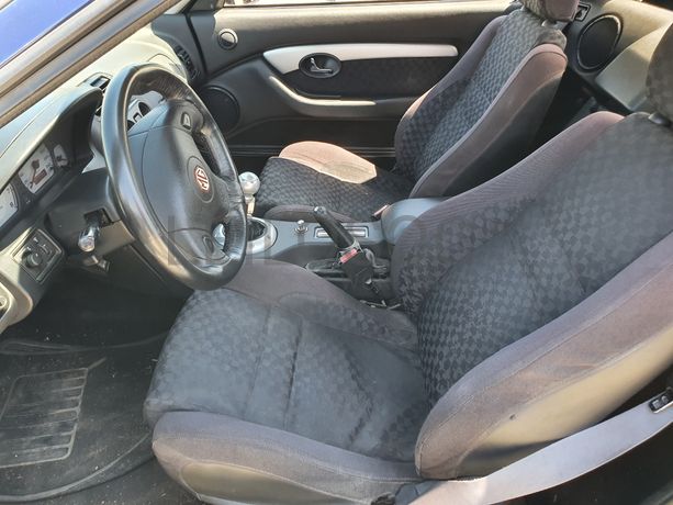 MG MGF Cabrio · Ano 2001