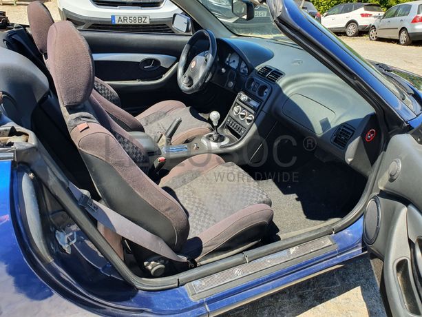 MG MGF Cabrio · Ano 2001