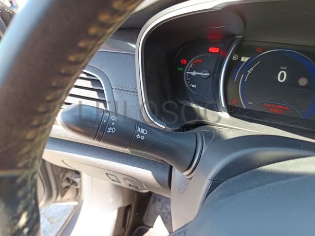 Renault Talisman · Ano 2016