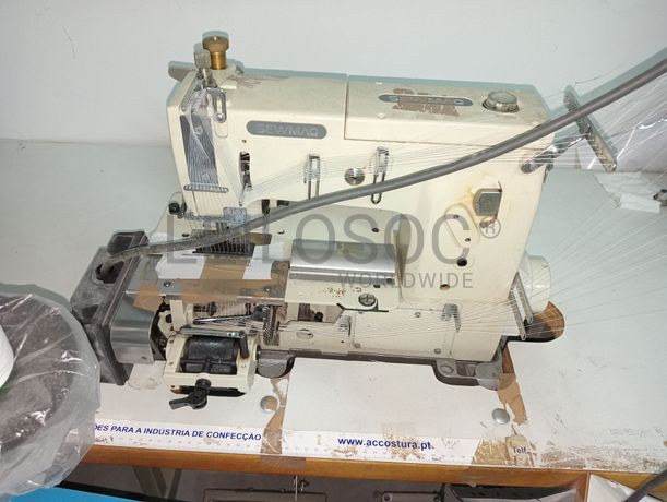 Máquina de 12 agulhas