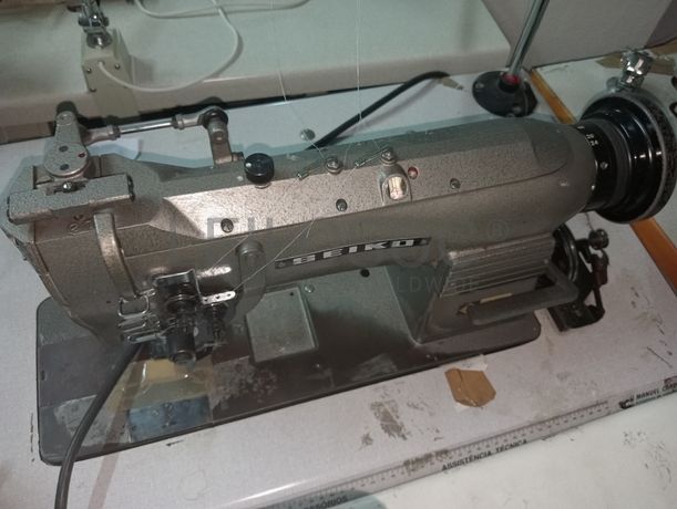 Máquina de 2 agulhas