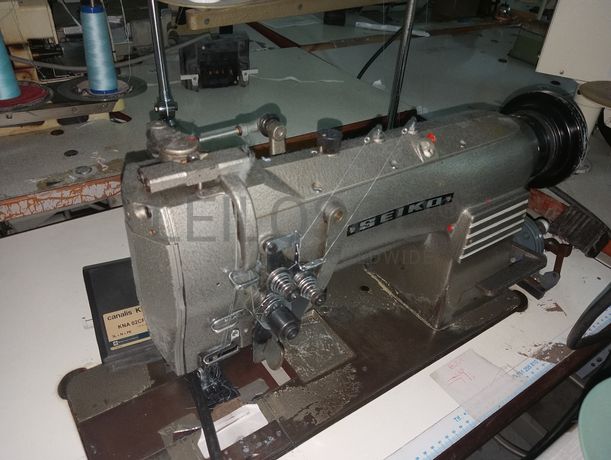 Máquina de 2 agulhas