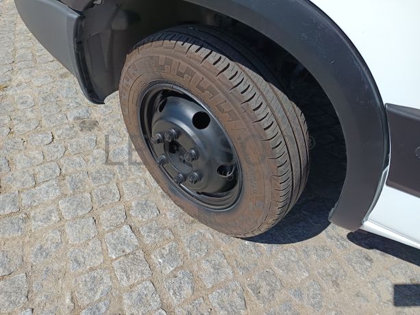 Iveco 31 C11D · Ano 2000