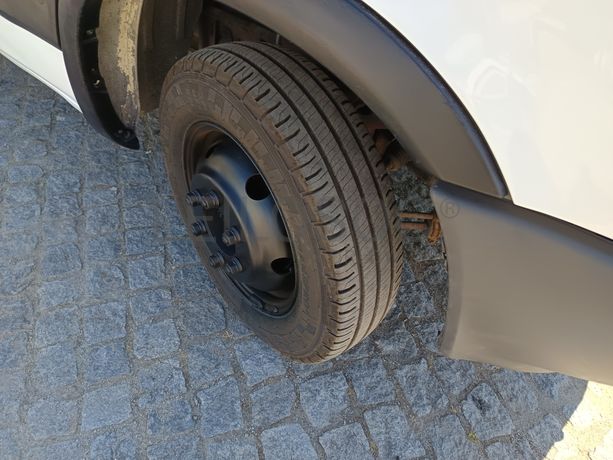 Iveco 31 C11D · Ano 2000