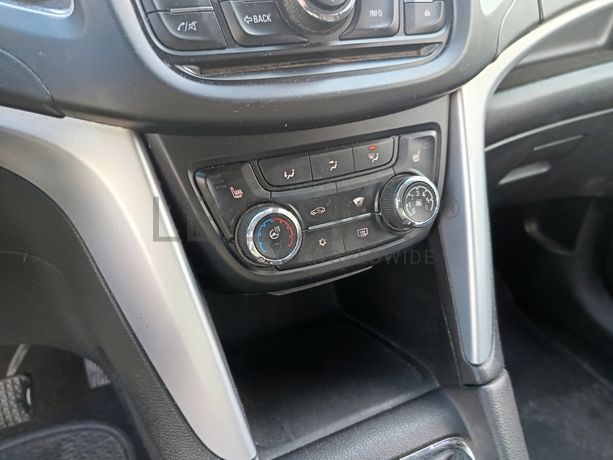 Opel Zafira · Ano 2012