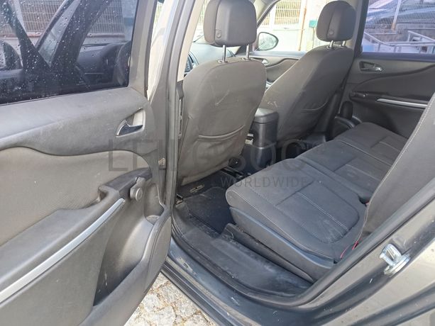 Opel Zafira · Ano 2012
