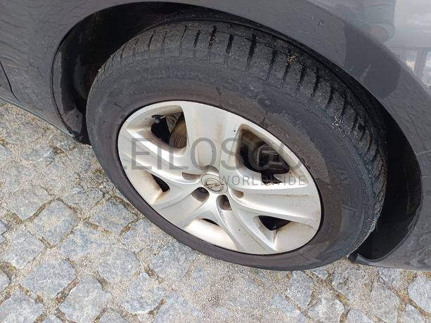 Opel Zafira · Ano 2012