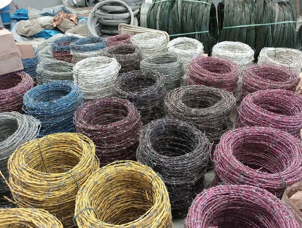 Equipamentos de Apoio à Indústria · Stock e Matéria-Prima