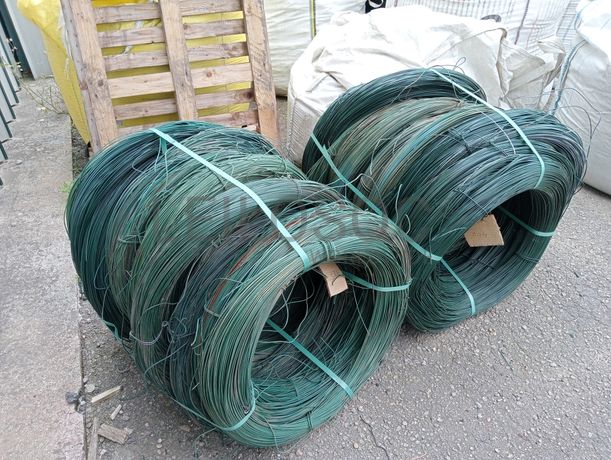 Equipamentos de Apoio à Indústria · Stock e Matéria-Prima