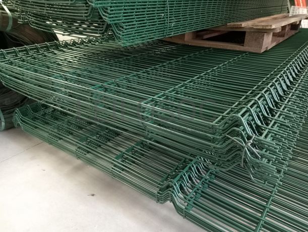 Equipamentos de Apoio à Indústria · Stock e Matéria-Prima