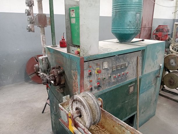 Máquinas para Plastificação de Arame