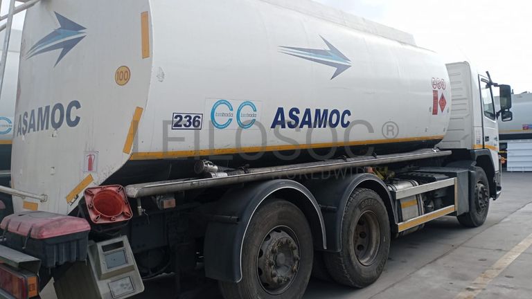 Camião Cisterna Volvo FM12-400M