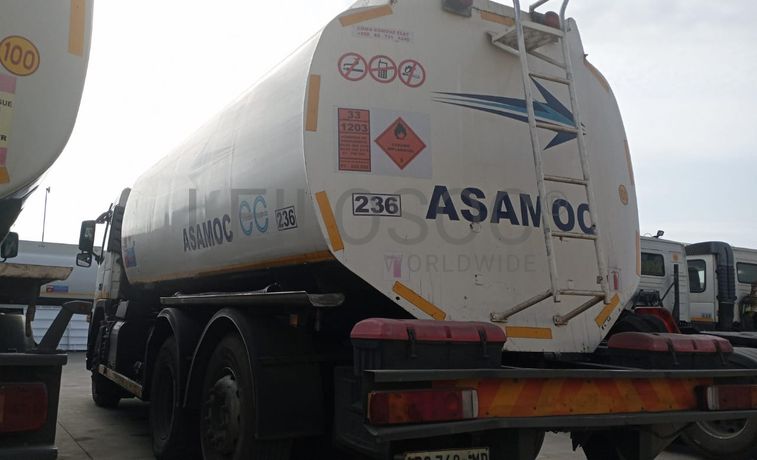 Camião Cisterna Volvo FM12-400M