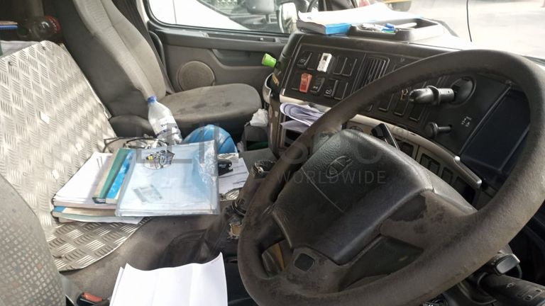 Camião Cisterna Volvo FM12-400M