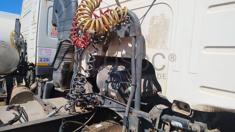 Camião Volvo FM 12 440CV