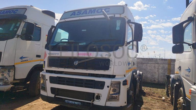 Camião Volvo FM 12 440CV