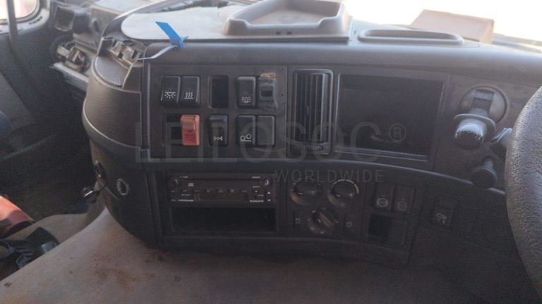 Camião Volvo FM 12 440CV