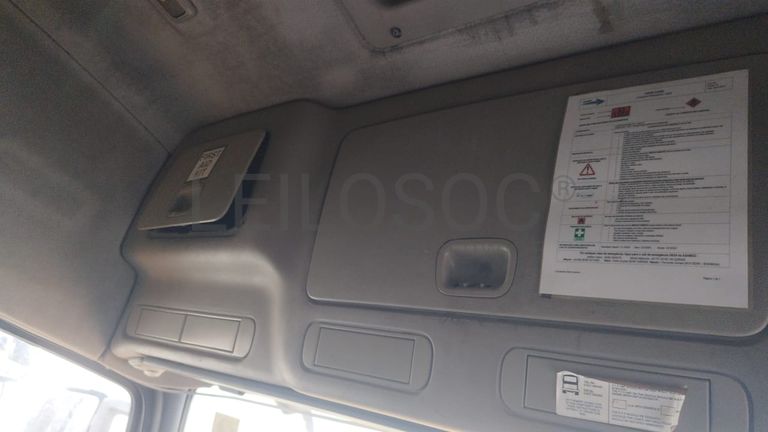 Camião Volvo FM 12 440CV