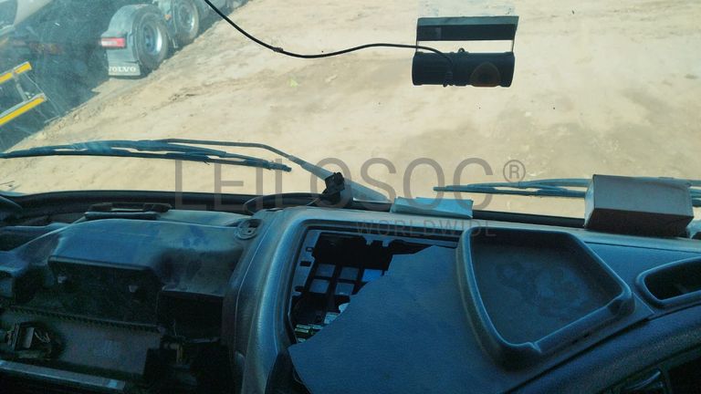 Camião Volvo FM 12 440CV