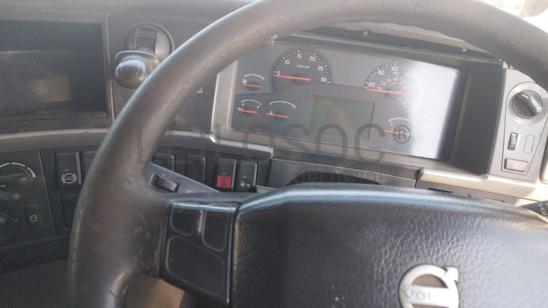 Camião Volvo FM 12 440 CV