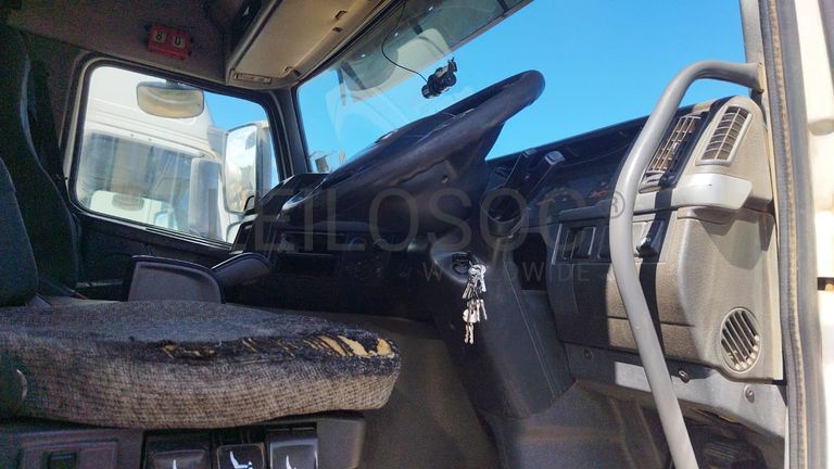 Camião Volvo FM 12 440 CV