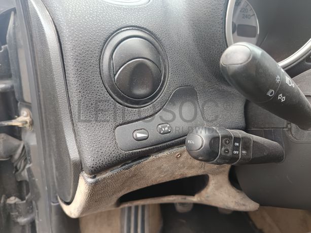 Alfa Romeu 156 · Ano 2003