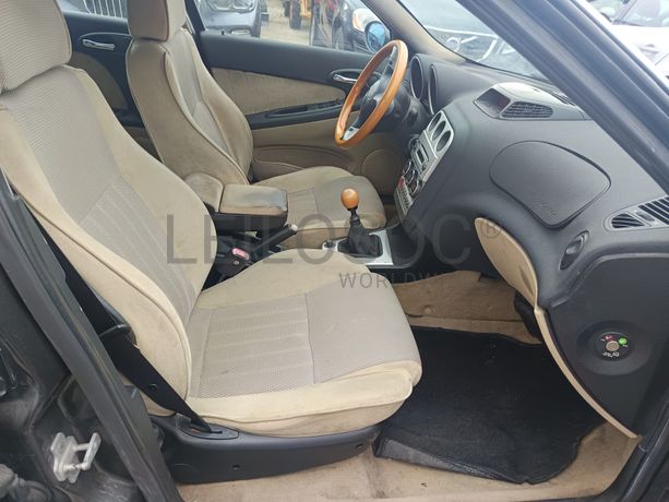 Alfa Romeu 156 · Ano 2003