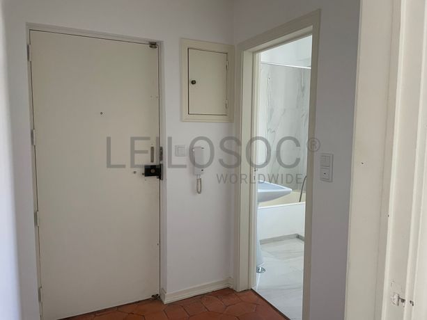 Apartamento T0 · Cascais