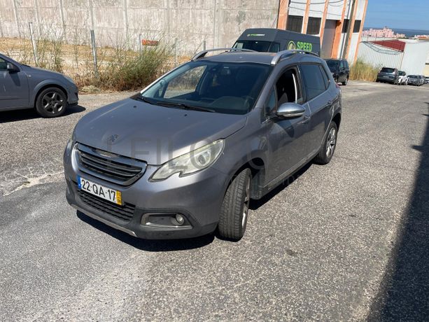 Peugeot 2008 1.6HDI · Ano 2015