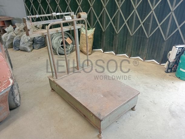 Fabrico de Redes e Vedações: Máquinas, Equipamentos, Stock e Matéria-prima