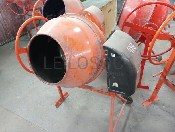 Fabrico de Redes e Vedações: Máquinas, Equipamentos, Stock e Matéria-prima