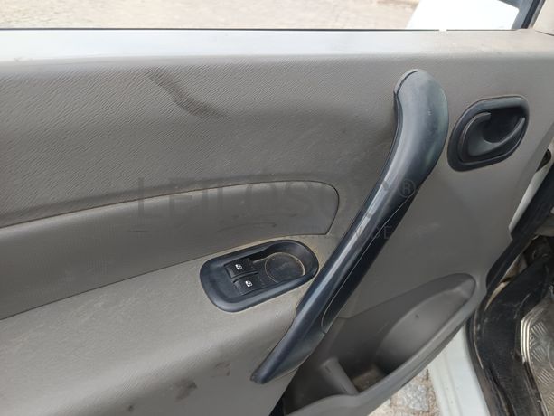 Renault Kangoo · Ano 2011