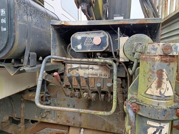 Volvo FL 619-65 · Ano 1999