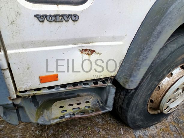 Volvo FL 619-65 · Ano 1999