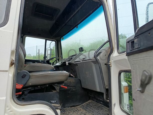 Volvo FL 619-65 · Ano 1999