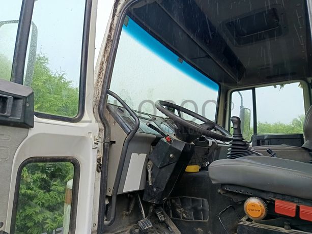 Volvo FL 619-65 · Ano 1999