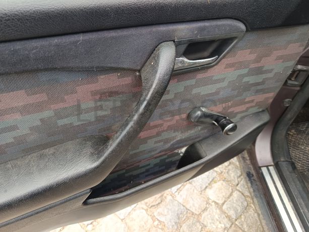 Mercedes-Benz C220 D · Ano 1994