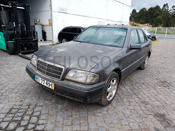 Mercedes-Benz C220 D · Ano 1994