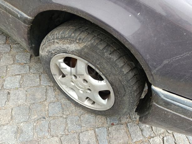 Mercedes-Benz C220 D · Ano 1994