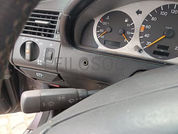 Mercedes-Benz C220 D · Ano 1994